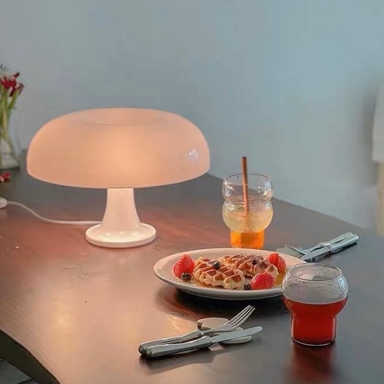 Hommie Mushroom Table Lamp HBCL003