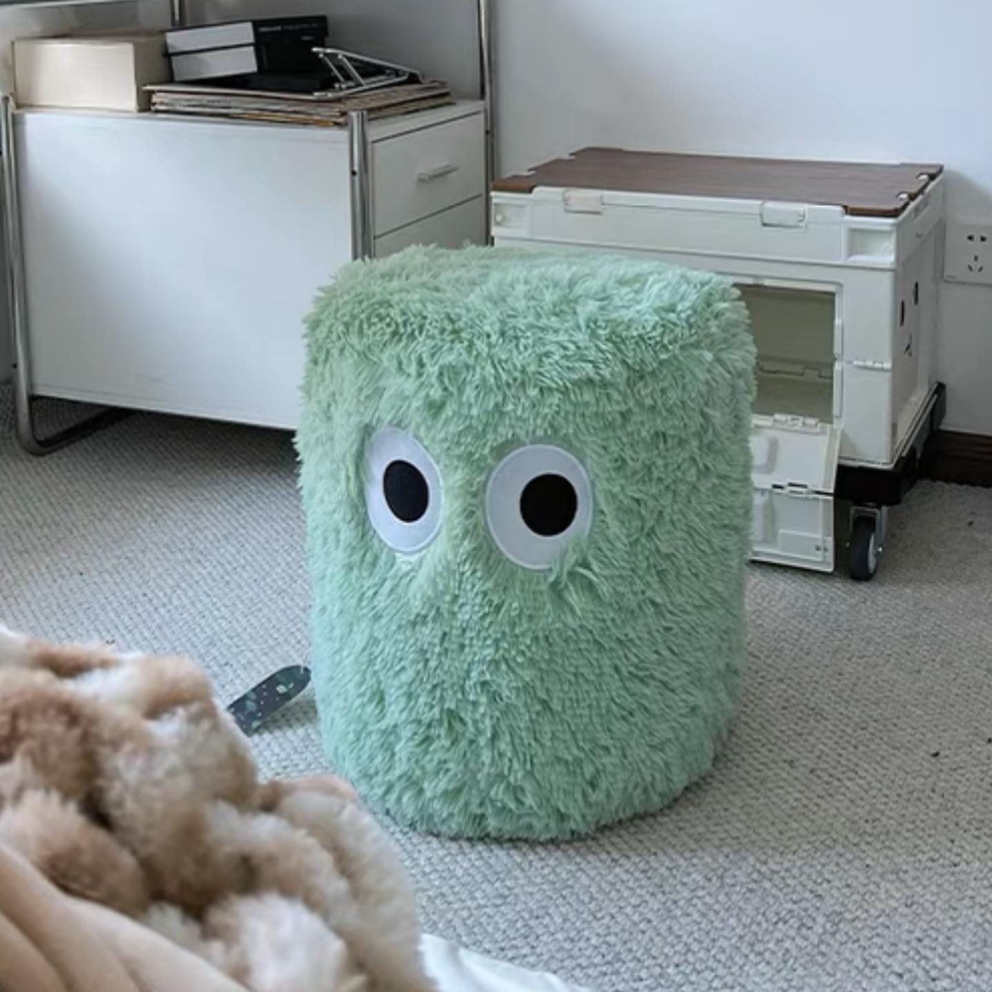 Hommie Furry Stool HBST023