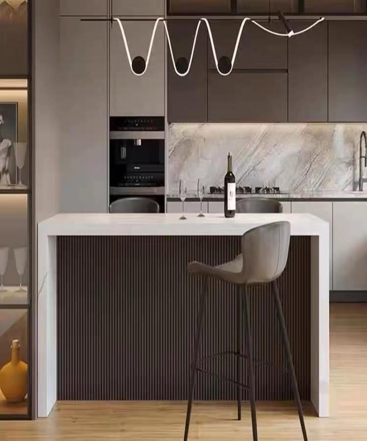 Hommie Counter Bar with LED HBBR0017