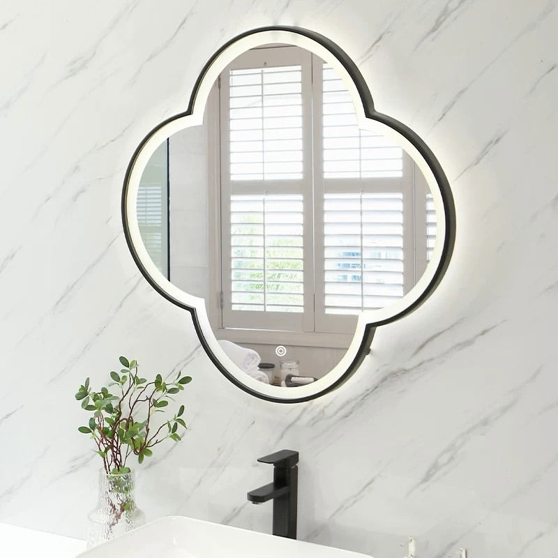 Hommie LED Clover Shaped Wall Mirror HBMR038 1