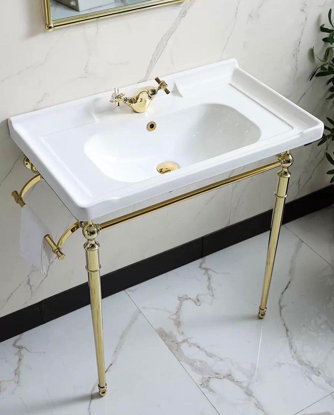 French Design Standing Wash Basin HBBA003