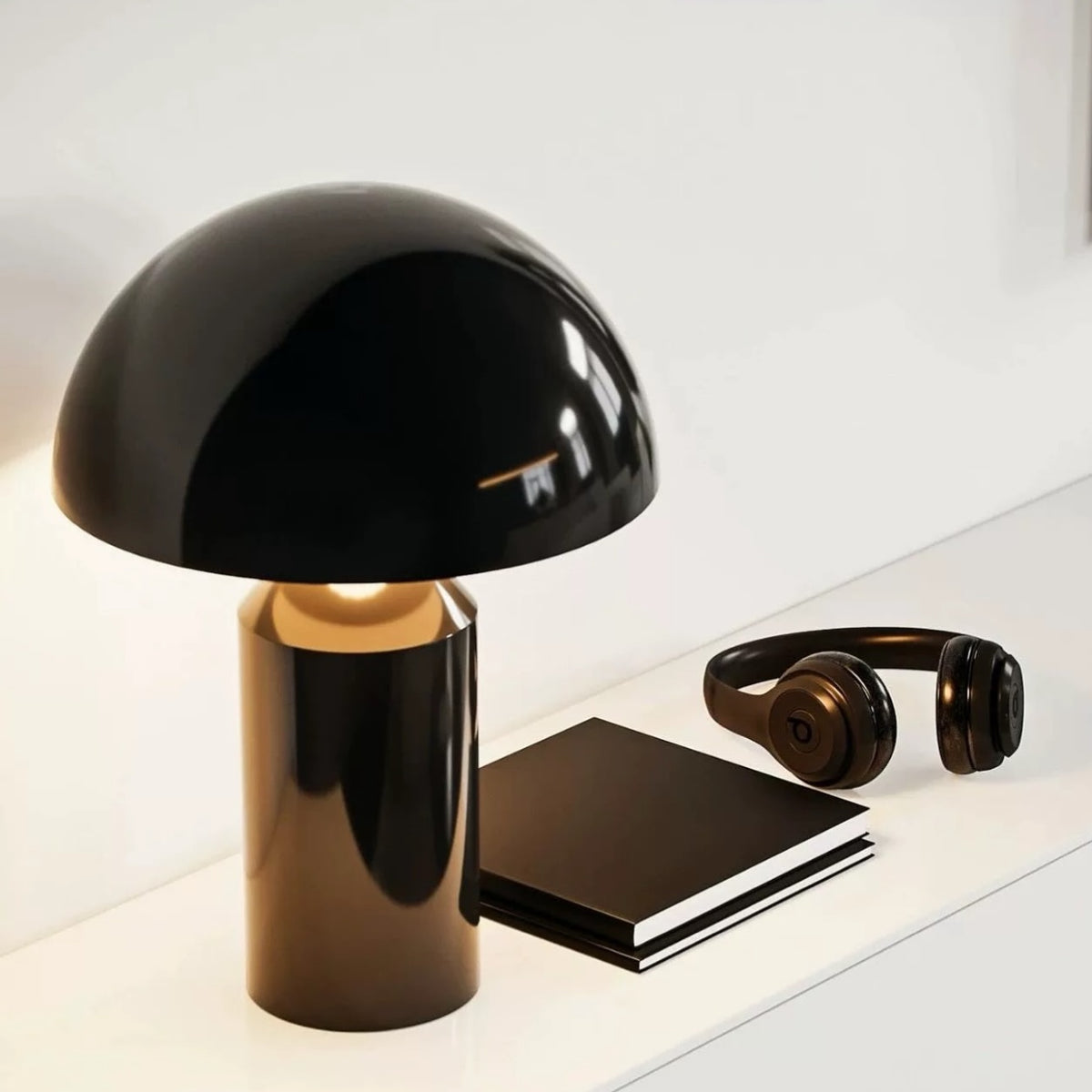 Hommie Curve Table Lamp HBCL004 Black P27 1