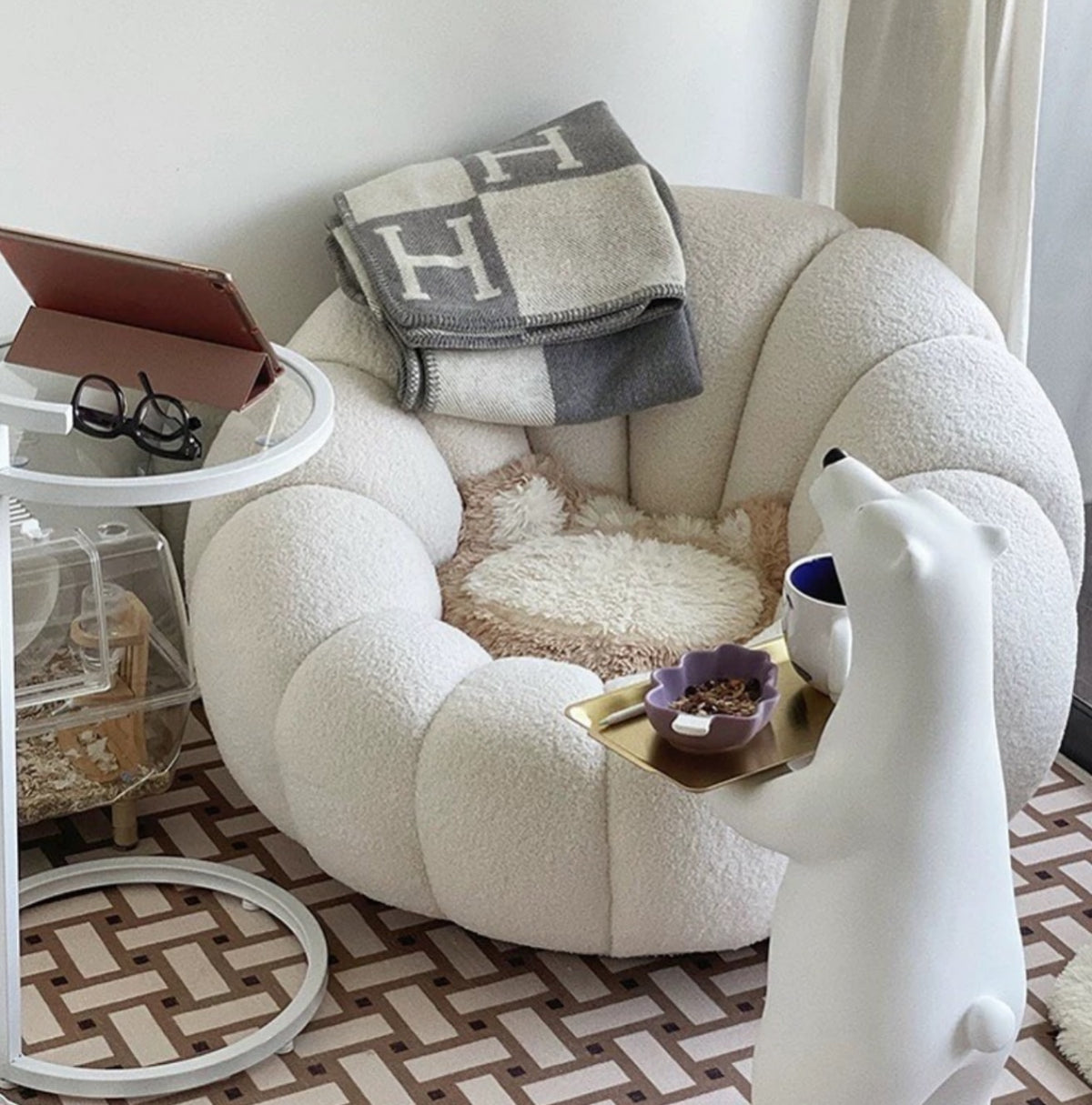 Hommie White Boucle Pumpkin Lounge Chair HBAC044 1