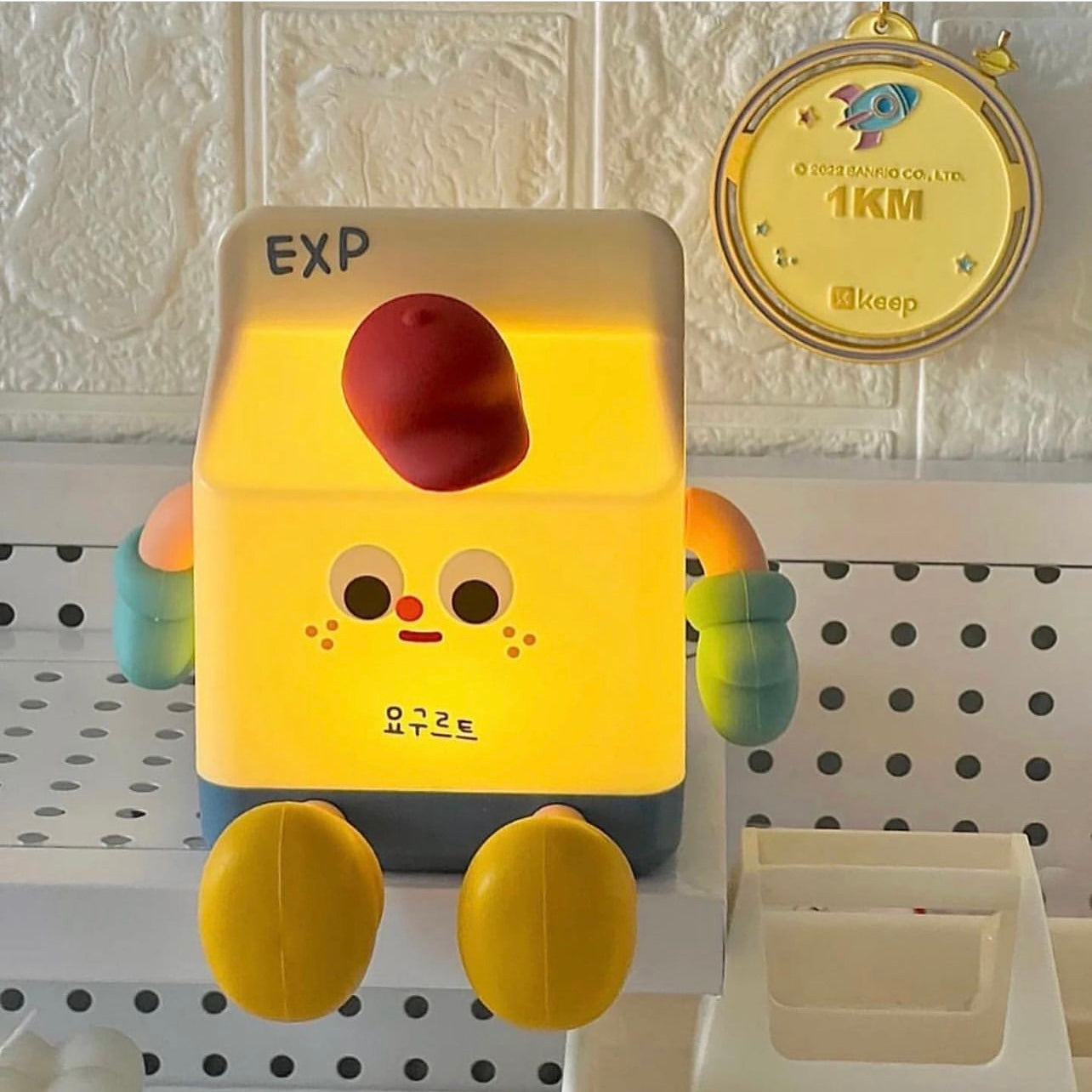 Hommie Milk Box Table Lamp HBCL005