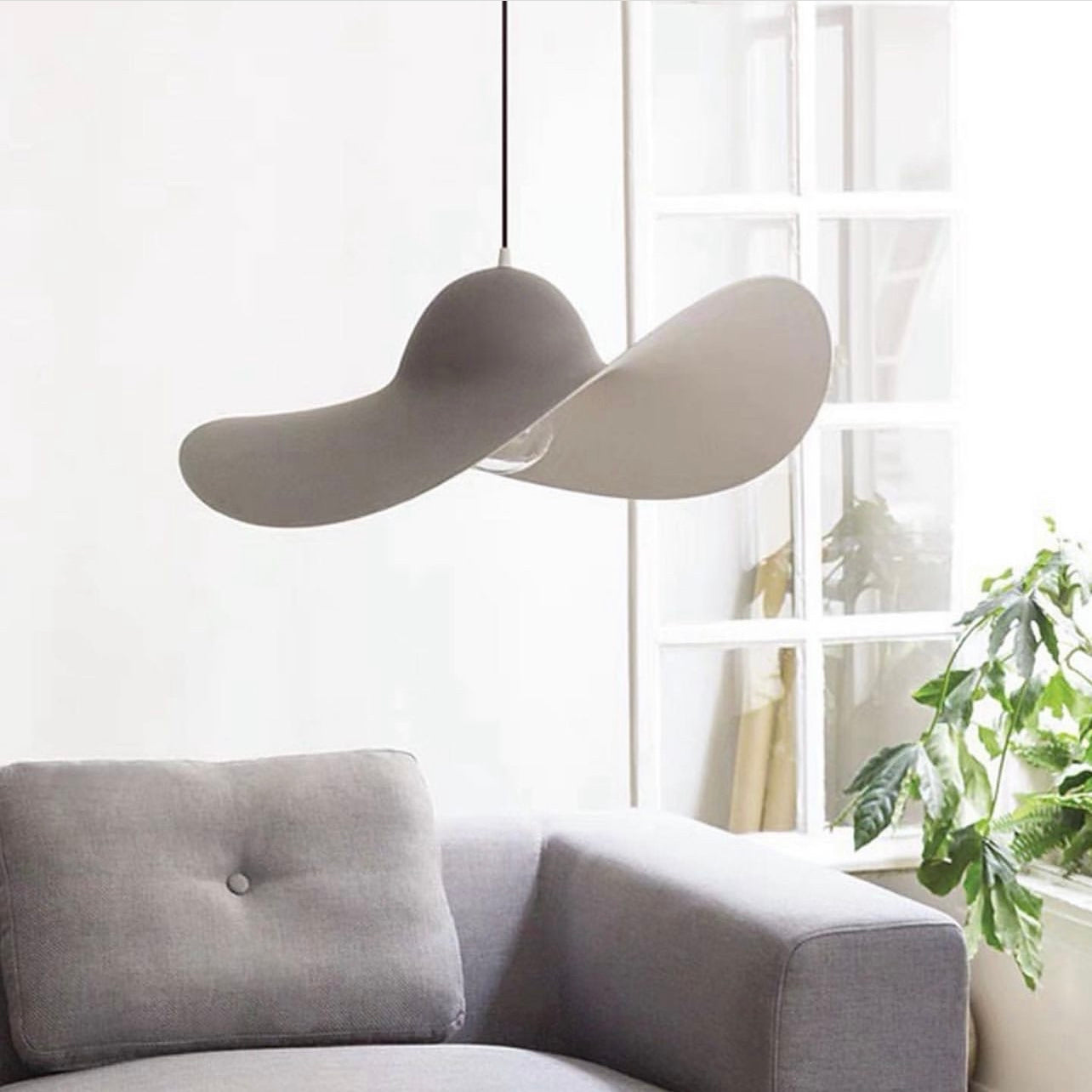 Curve Hat Design Ceilling Light HBCD002