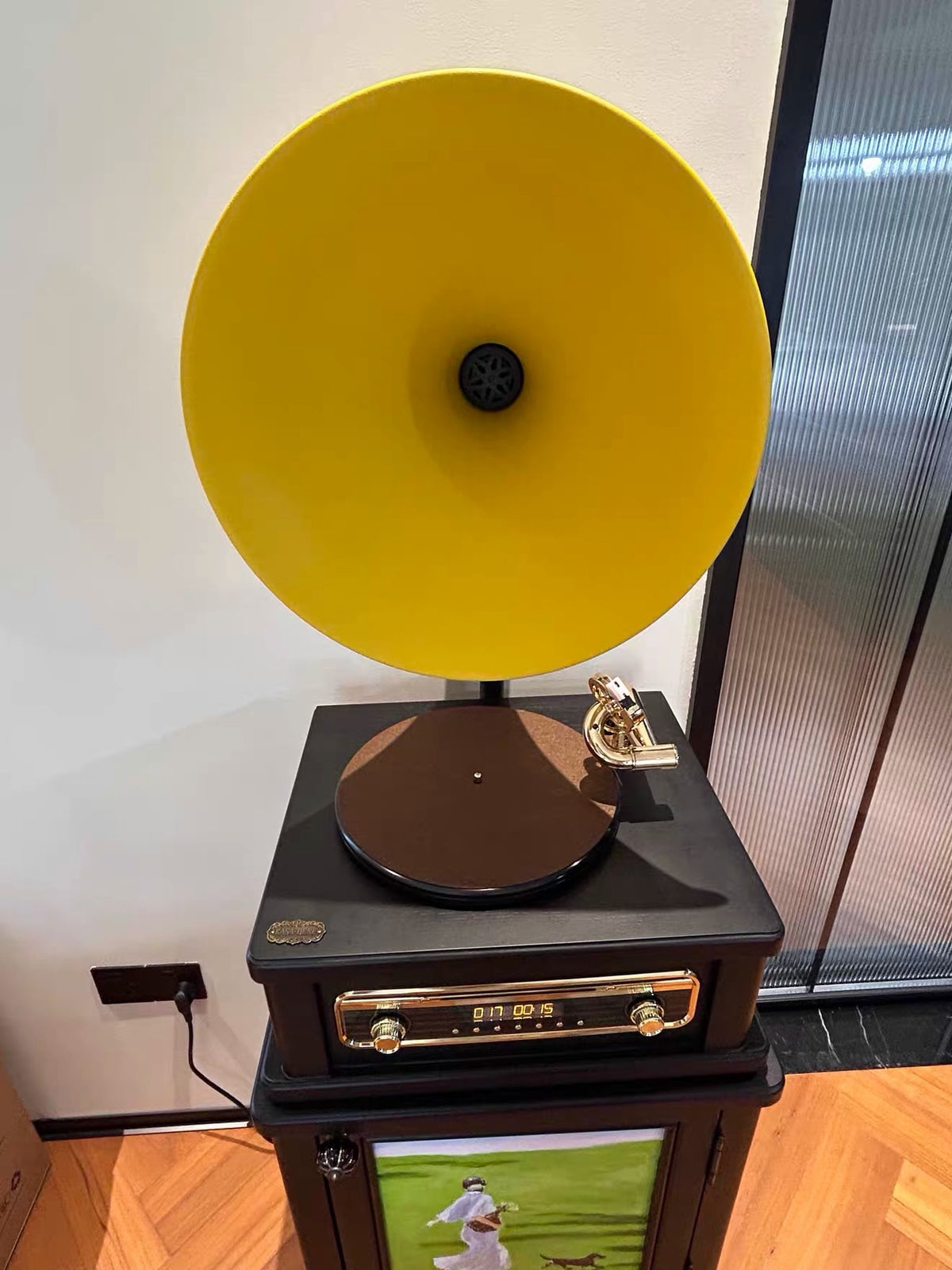 Hommie Horn Vinyl Player with Oil Painting Stand HBMC035 5
