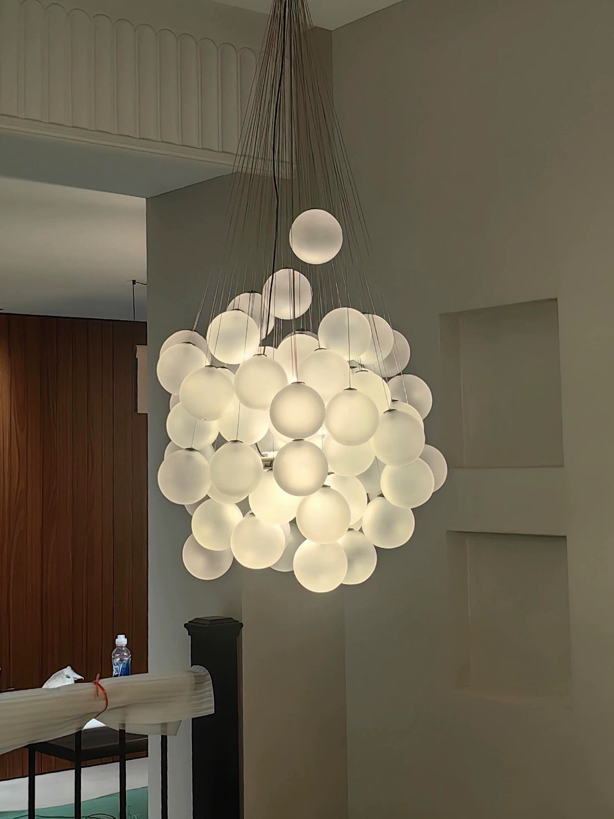 Hommie White Balloon Ball Cluster Chandelier HBCD039 1