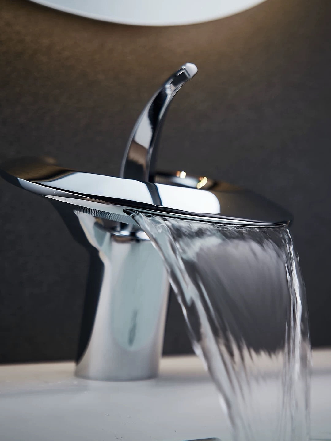 Hommie Chrome Crescent Basin Faucet HBFA009 3