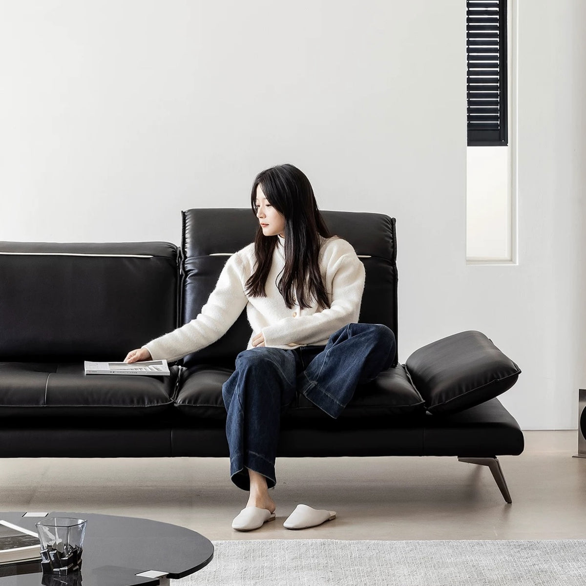 Hommie Black Leather Adjustable Headrest Sofa HBSF077 1