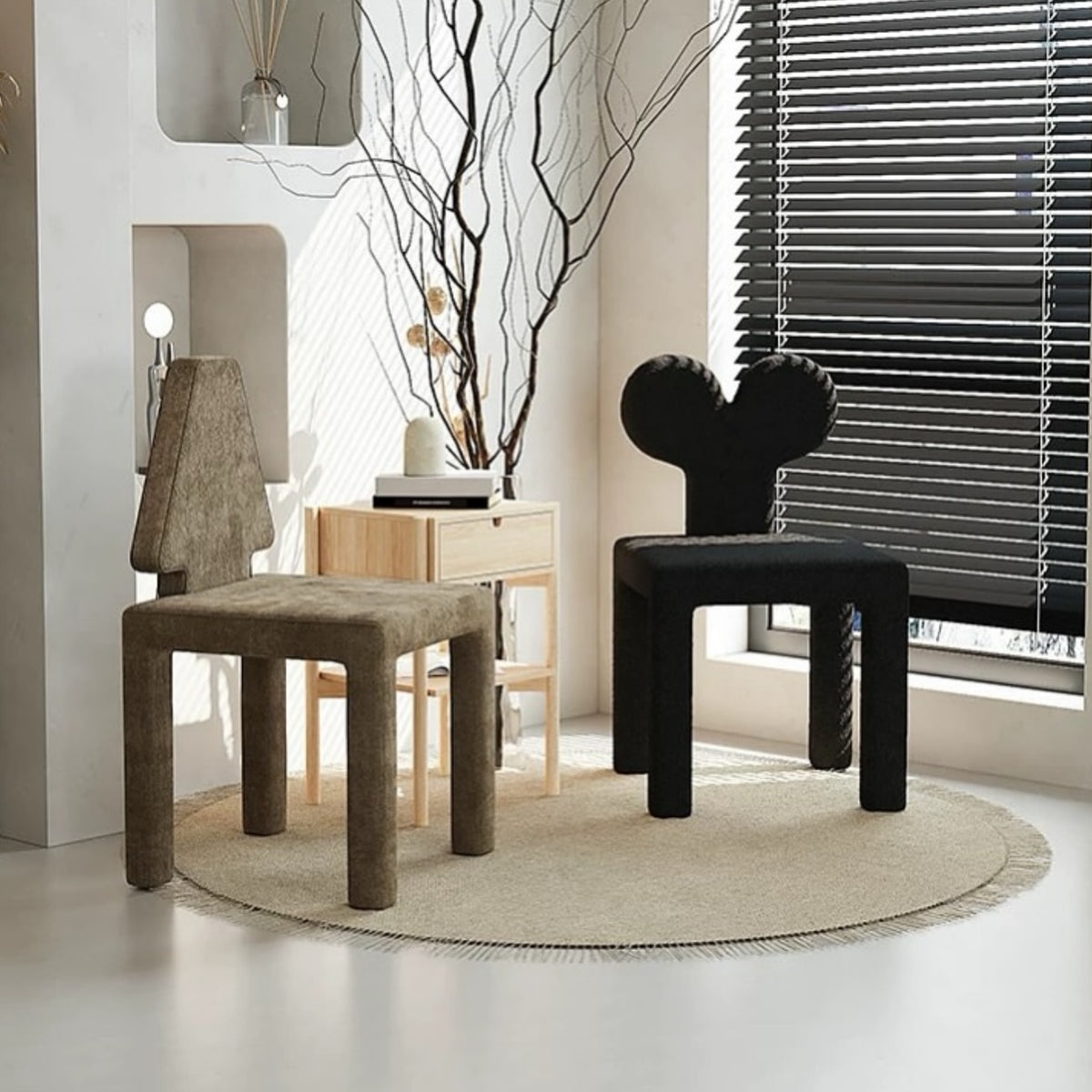 Hommie Black Round Ear Back Chair HBCH040 1