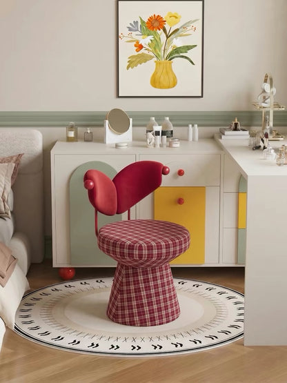 Hommie Red Plaid Heart Back Chair HBCH034 1