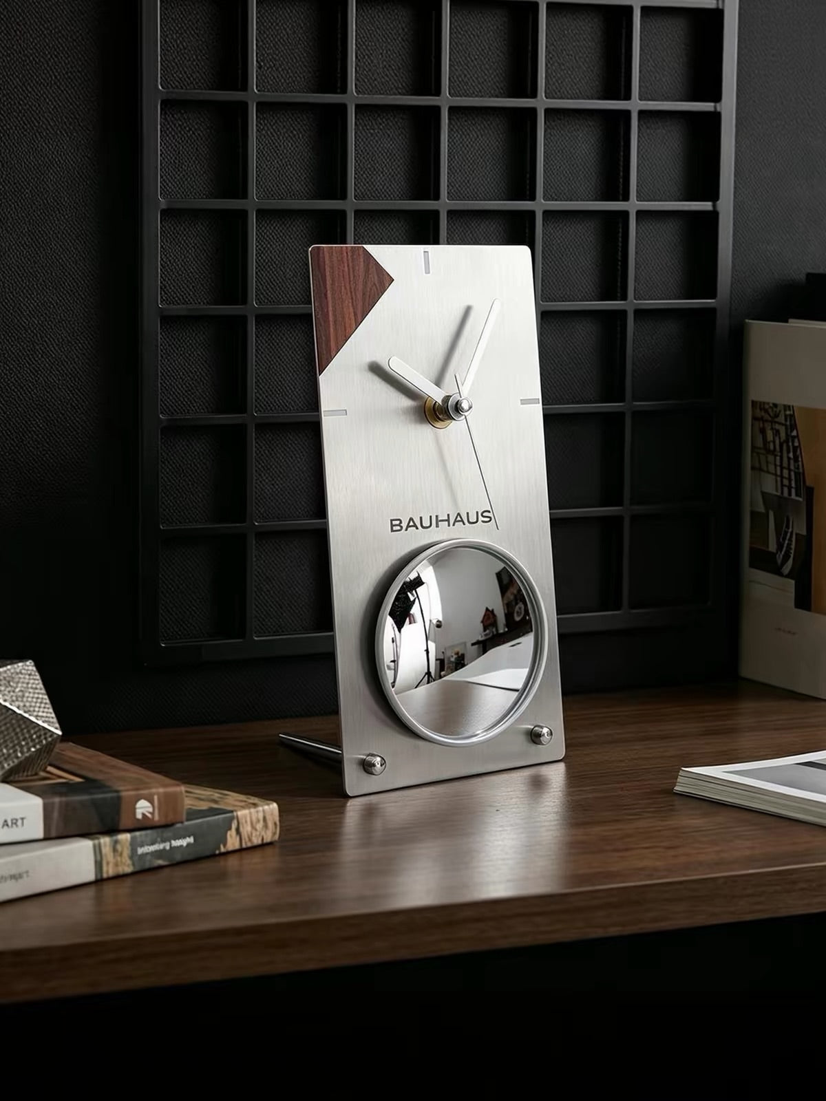 Hommie Silver Mirror Table Clock HBHD016 1