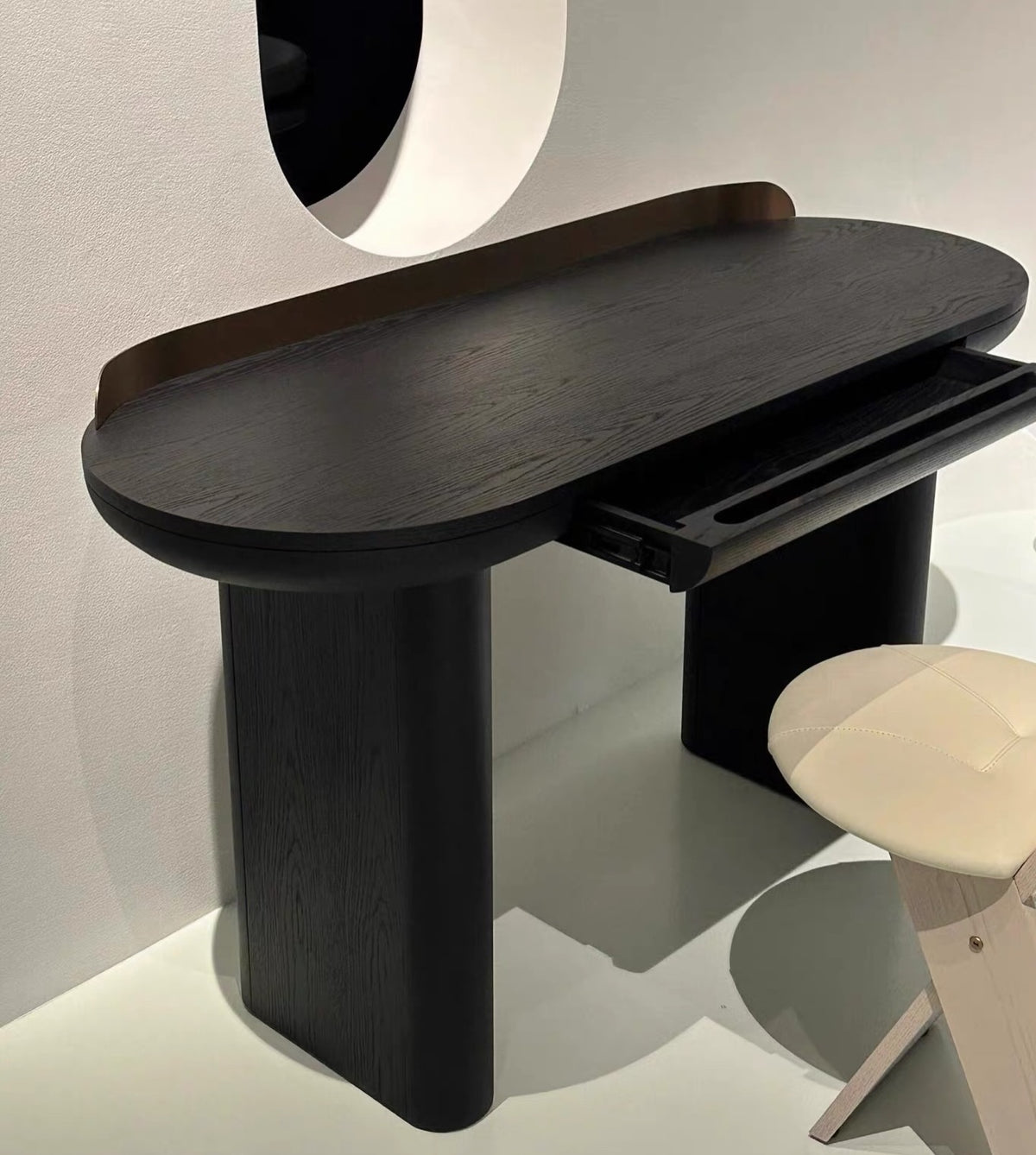 Hommie Black Oval Wood Working Table HBWD008 1