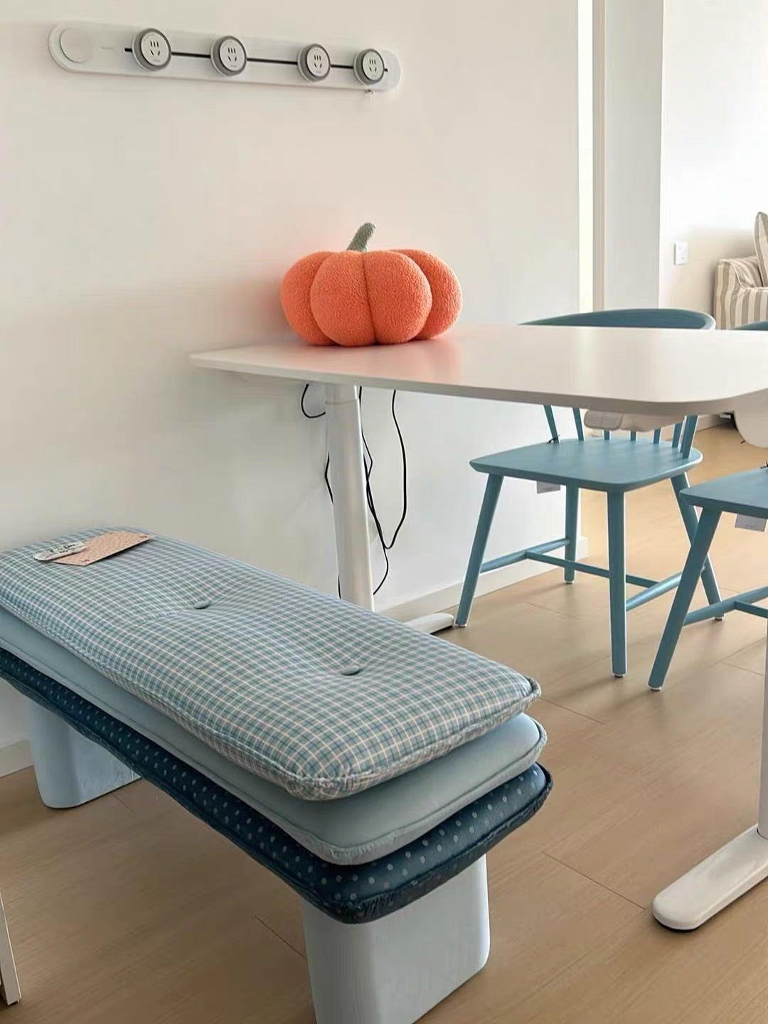 Hommie Puffy Bench HBBE024 6