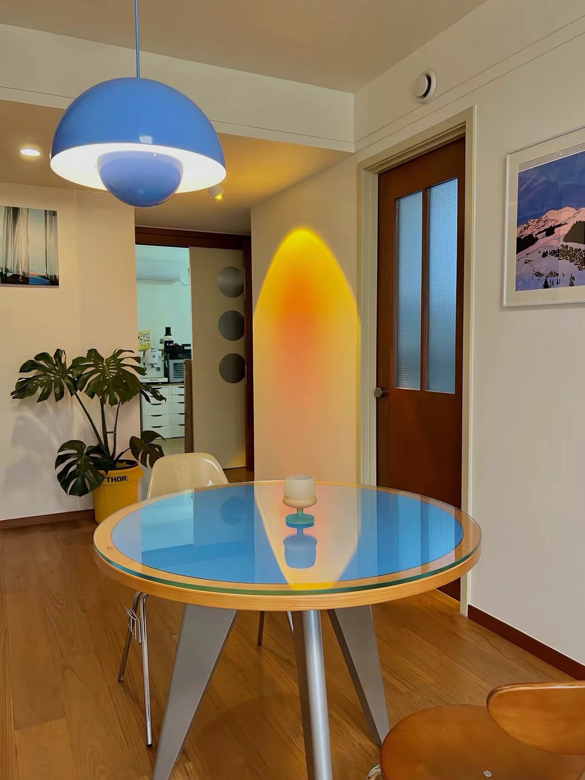 Hommie Blue Glass Top Round Table HBTD030 1